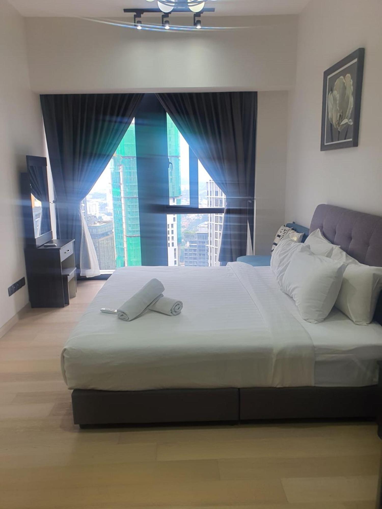 Klcc Beyond Hospitality Suites Star Kuala Lumpur Exterior foto